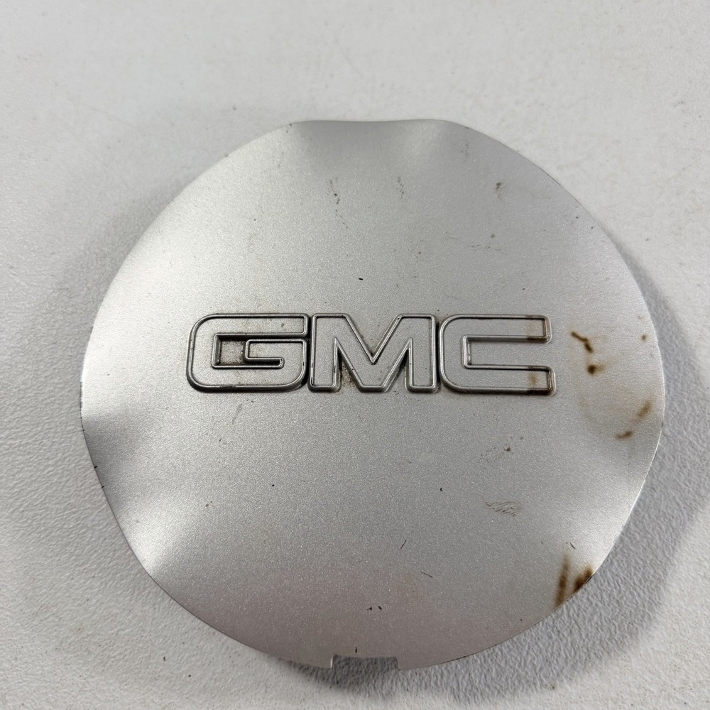 2002-2009 GMC Envoy OEM Center Wheel Cap Silver 9593392